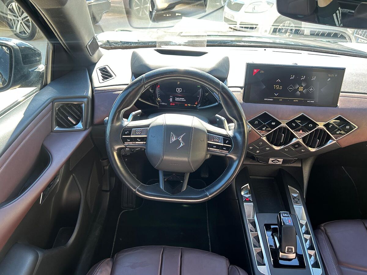 CITROEN DS3 CROSSBACK 1.2 E-THP AUTO SPANISH LHD IN SPAIN 44000 MILES SUPER 2019